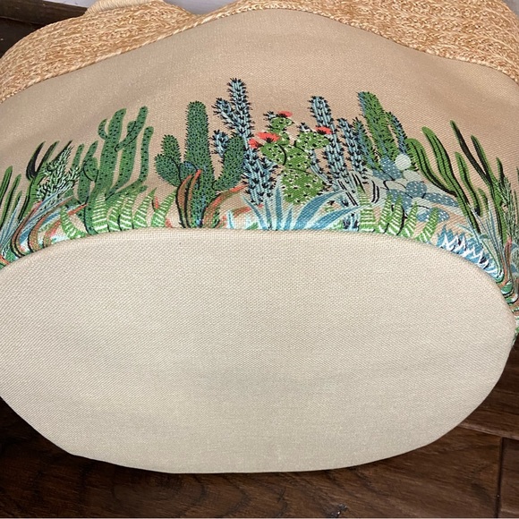 Sakroots Artist Circle Lola Beach Bag Natural Mojave Mirage. New with tags! - Picture 7 of 7